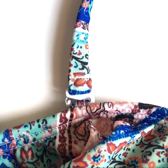 Multicolour Skinny dip bikini top in small - Picture 3 of 7